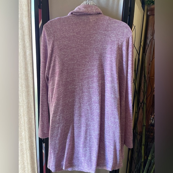 Kim and Co Large Light Pink three piece set Includes a scarf, tank & cardigan. - Picture 2 of 10